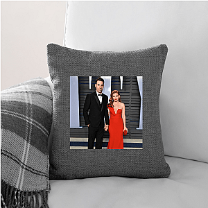 Redhead Energy: Isla Level Isla Fisher Pillows Cover
