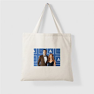 Fisher’s Laugh = Loud & Sharp Isla Fisher Bags