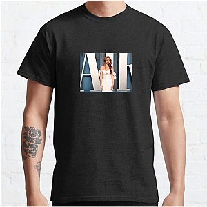 Catch Me in Isla Mode Isla Fisher T-Shirts