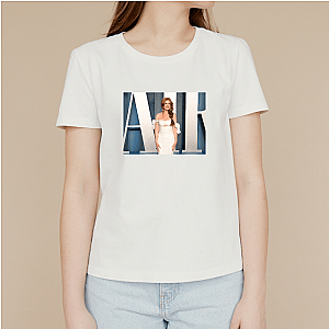 Catch Me in Isla Mode Isla Fisher T-Shirts