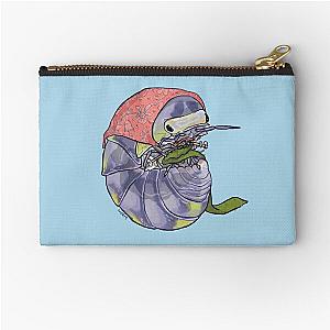 Knitting Isopod Zipper Pouch