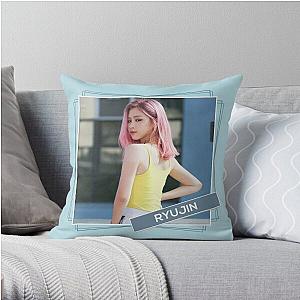 Itzy Pillows, Throw Pillow - ITZY - Ryujin Throw Pillow RB1201