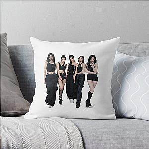 Itzy Pillows, Throw Pillow - itzy Throw Pillow RB1201