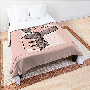 IVE letter isometric Comforter