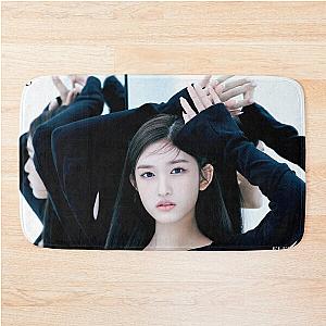 IVE Leeseo Eleven Bath Mat