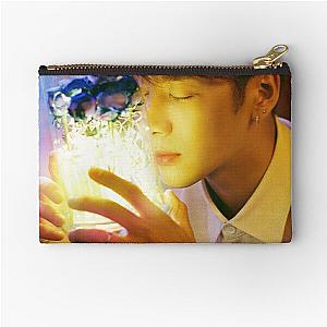 jackson wang (got7) Zipper Pouch