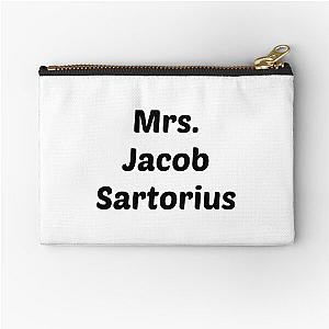 Mrs. Jacob Sartorius 	 	 Zipper Pouch