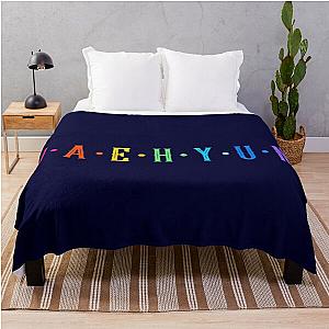 Jaehyun Colorful Throw Blanket