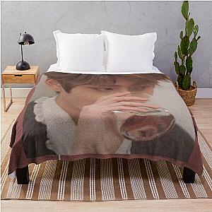 Jaehyun Throw Blanket