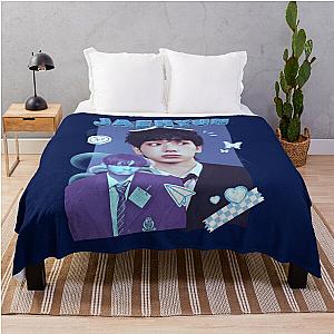 Jaehyun Collage: Cute Boy Next Door Vibes Throw Blanket