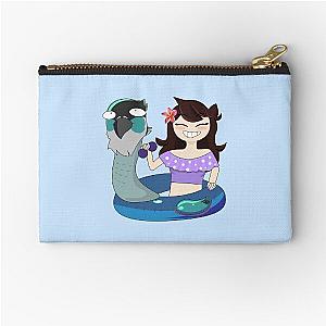 Jaiden's animations swim in pool wearing sunglasses, saving a bird and have fun in summer swimsuit and zipper pouch.