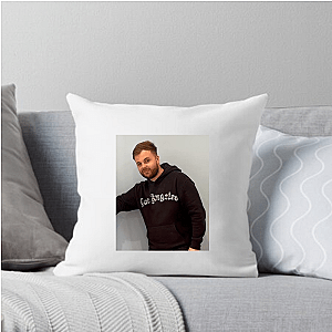 Family Chaos Champ – Jamie Nyland Jamie Nyland Pillows Cover