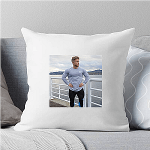 Strength And Hypertrophy Specialist Jeff Nippard Pillows Cover
