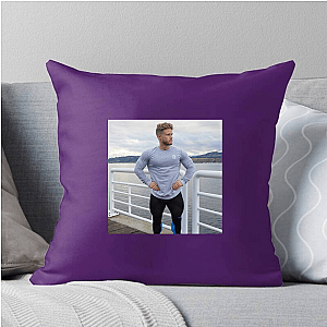 Strength And Hypertrophy Specialist Jeff Nippard Pillows Cover
