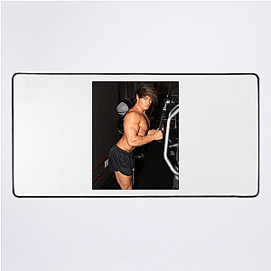 Doesn’t Quit Jeff Seid Jeff Seid Mouse Pads