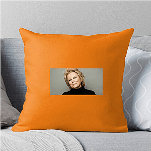 Sharp Style – Jennifer Saunders Jennifer Saunders Pillows Cover