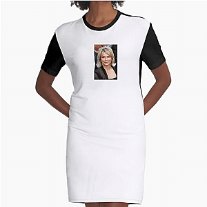 Comic Genius – Jennifer Rules Jennifer Saunders Dresses