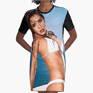 Jessica Alba Pretty T-Shirt Dress