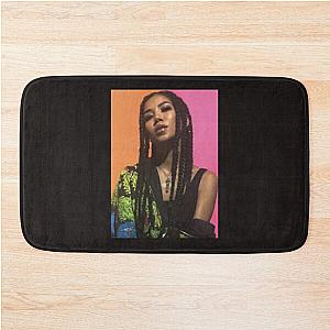 JHENE AIKO Essential T-Shirt Bath Mat