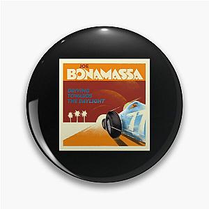 Joe Bonamassa driving towards t Pin