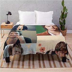 Joe Keery Signed Throw Blanket