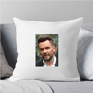 Community Levels of Funny Joel Mchale Pillows Cover