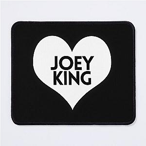 Love Joey King Pad