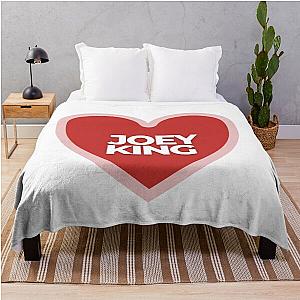 I Heart Joey King Throw Blanket