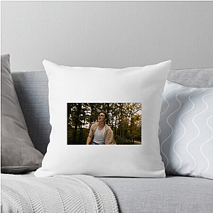 Josiah Queen: The Throne Josiah Queen Pillows Cover