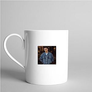 Josiah Queen: Royal Vibes Josiah Queen Mugs