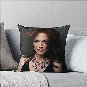 Julianne Moore - Poster Throw Pillow