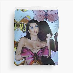 kali uchis poster Duvet Cover