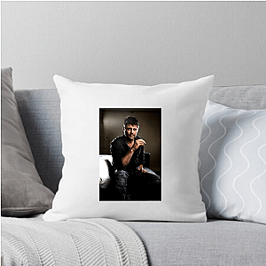 Karl Urban Cinematic Force Karl Urban Pillows Cover