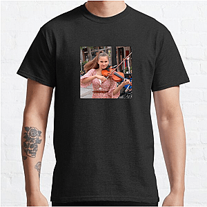 Karolina Protsenko Signature Karolina Protsenko T-Shirts