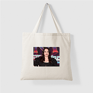 Kat Dennings – Too Cool to Explain Herself Kat Dennings Bags