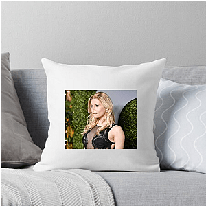 Katheryn Kicks Back Katheryn Winnick Pillows Cover