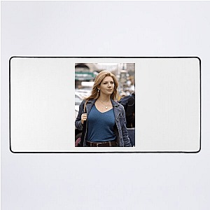 Winnick With The Win Katheryn Winnick Mouse Pads