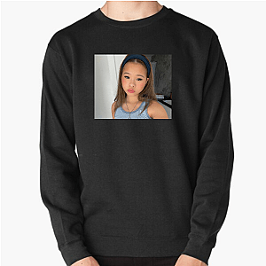 Level-Headed Queen – Katie Fang Katie Fang Sweatshirts
