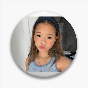 Level-Headed Queen – Katie Fang Katie Fang Pins