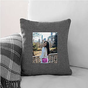 Brains & Brilliance – Katie Fang Katie Fang Pillows Cover
