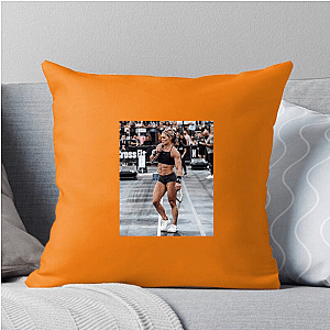 Workout Queen Katrin Daviosdottir Pillows Cover
