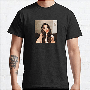 Mystery Looks Like Katteyes Katteyes T-Shirts