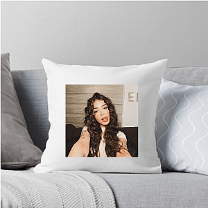 Mystery Looks Like Katteyes Katteyes Pillows Cover