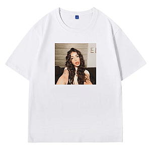Mystery Looks Like Katteyes Katteyes T-Shirts