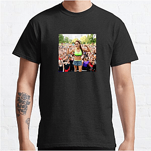 Everyday Strength Advocate Kayla Itsines T-Shirts
