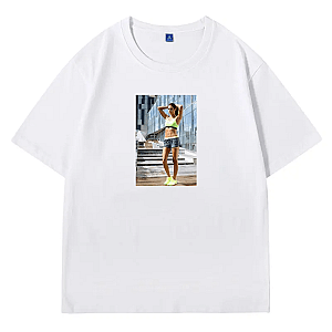Health And Wellness Leader Kayla Itsines T-Shirts
