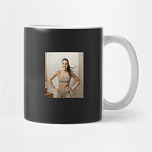 Digital Fitness Innovator Kayla Itsines Mugs