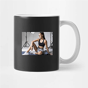 Online Training Visionary Kayla Itsines Mugs