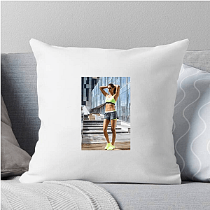 Health And Wellness Leader Kayla Itsines Pillows Cover