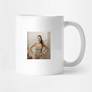 Digital Fitness Innovator Kayla Itsines Mugs